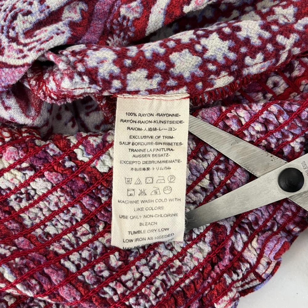 Free People Blouse Women's Size S‎ Purple Long Sleeve V Neck Paisley Wild & Free - Picture 8 of 8